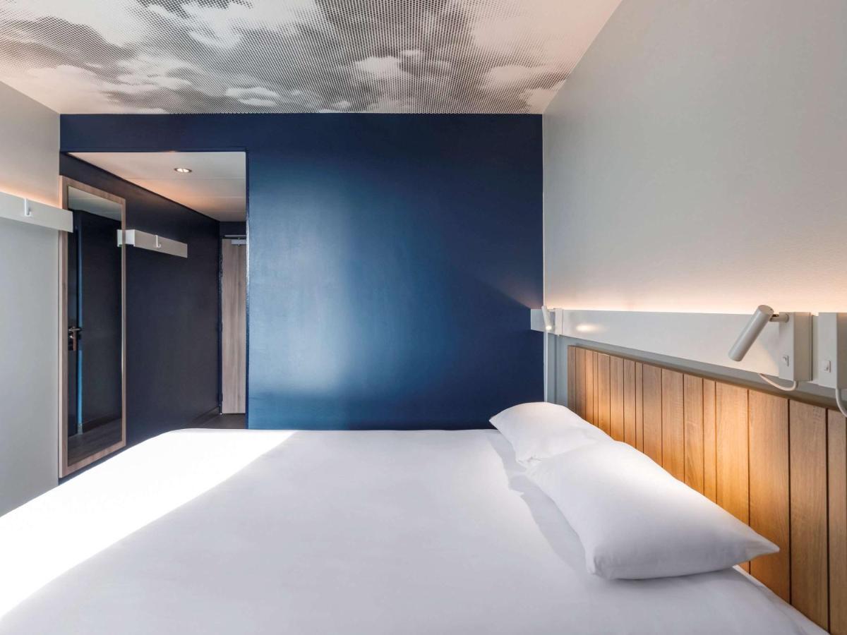 Ibis Lyon Est Meyzieu Hotel Ngoại thất bức ảnh